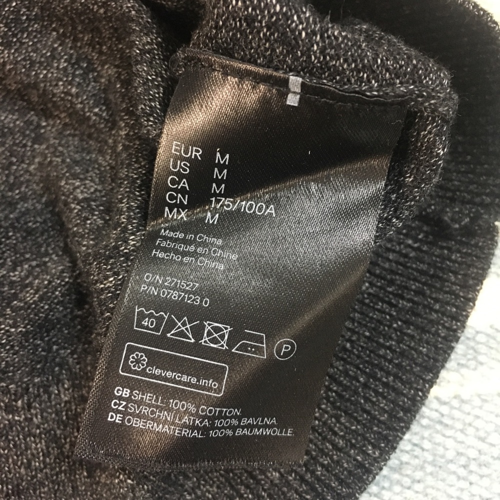 NWT Knit Sweater - Picture 3 of 3
